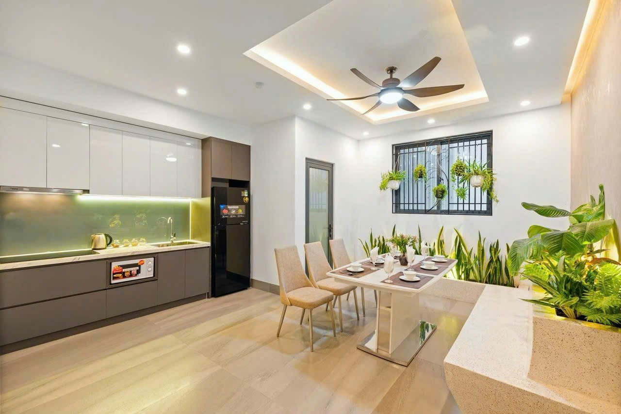 Săn ngay toà CHDV cao cấp ở mặt tiền gần biển Sơn Trà, TP. Đà Nẵng Săn ngay toà CHDV cao cấp ở mặt tiền gần biển Sơn Trà, TP. Đà Nẵng