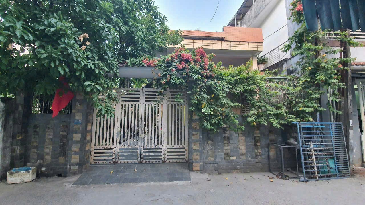 Sỡ hữu ngay căn nhà sân vườn gần đường Nguyễn Phan Vinh, Q.Sơn Trà, TP. Đà Nẵng Sỡ hữu ngay căn nhà sân vườn gần đường Nguyễn Phan Vinh, Q.Sơn Trà, TP. Đà Nẵng