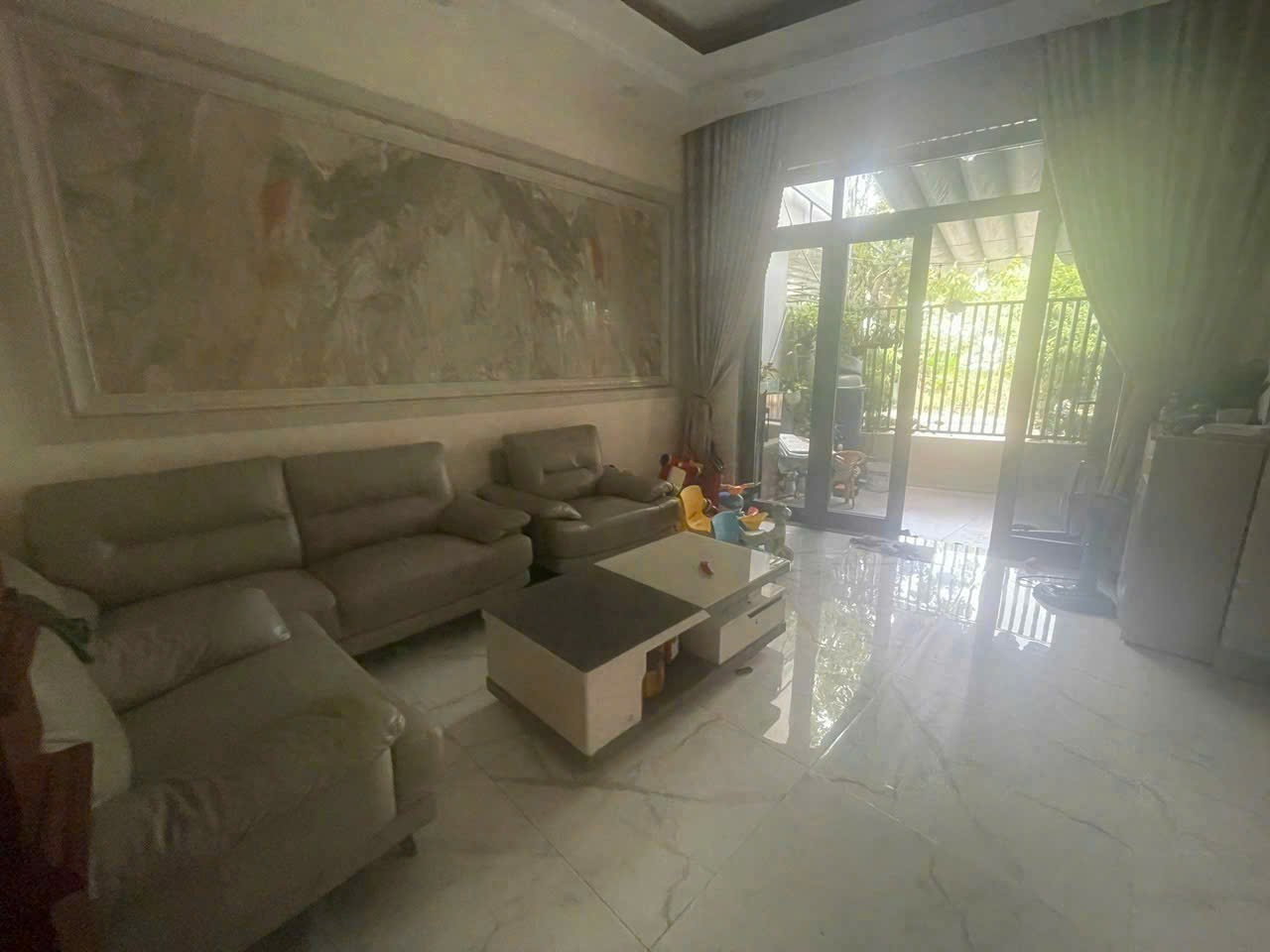 Mua ngay căn biệt thự đẹp gần Đại học Sư Phạm, TP. Đà Nẵng Mua ngay căn biệt thự đẹp gần Đại học Sư Phạm, TP. Đà Nẵng