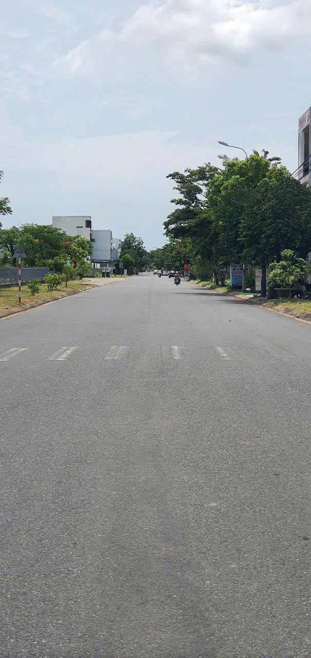 Nhanh tay chốt ngay lô đất 2 mặt tiền ở Hoà Xuân, Q.Cẩm Lệ, TP. Đà Nẵng Nhanh tay chốt ngay lô đất 2 mặt tiền ở Hoà Xuân, Q.Cẩm Lệ, TP. Đà Nẵng