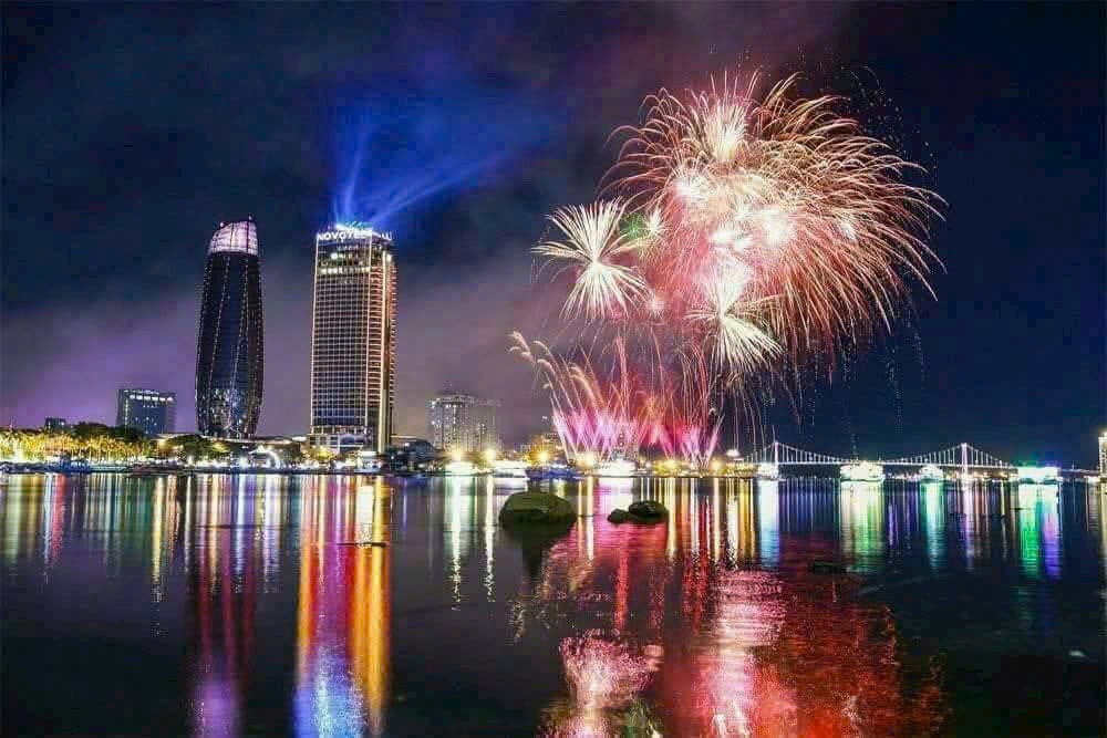 Mua ngay nhà mặt tiền gần sát cầu sông Hàn, Q.Hải Châu, TP. Đà Nẵng Mua ngay nhà mặt tiền gần sát cầu sông Hàn, Q.Hải Châu, TP. Đà Nẵng