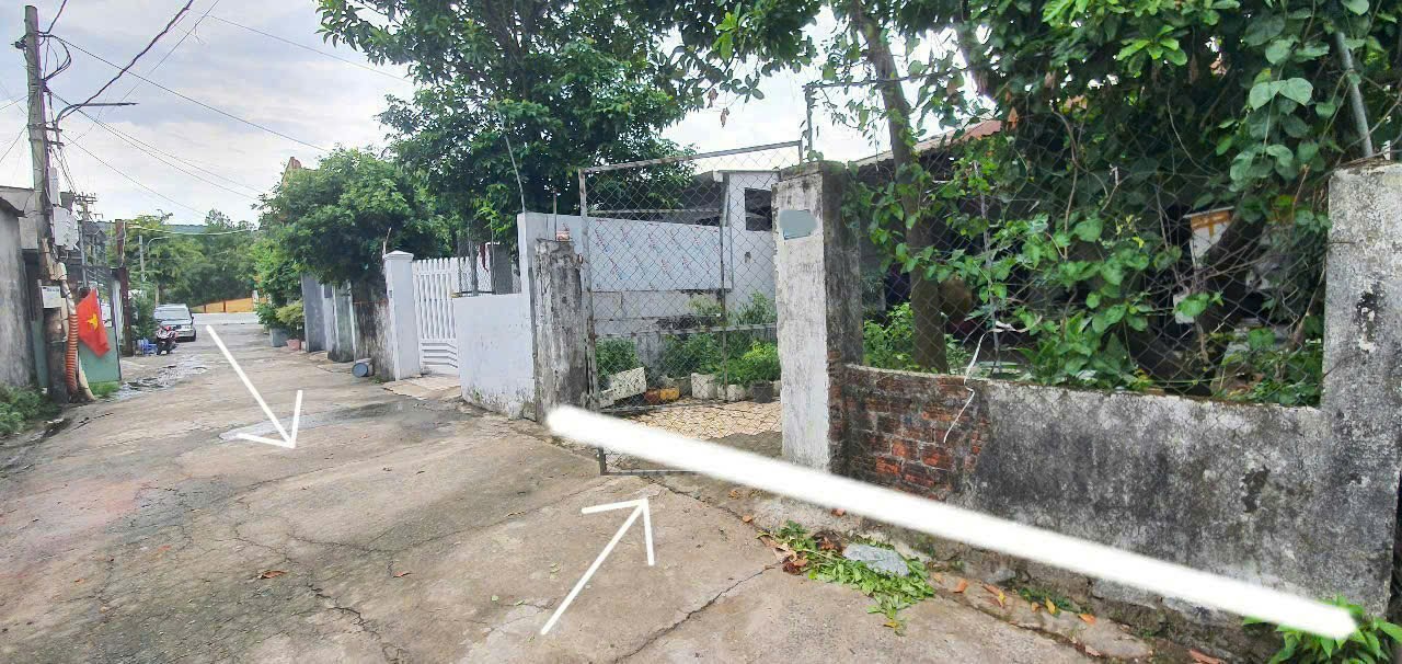 Mua ngay lô đất tặng kèm nhà cấp 4, Q.Liên Chiểu, TP. Đà Nẵng Mua ngay lô đất tặng kèm nhà cấp 4, Q.Liên Chiểu, TP. Đà Nẵng