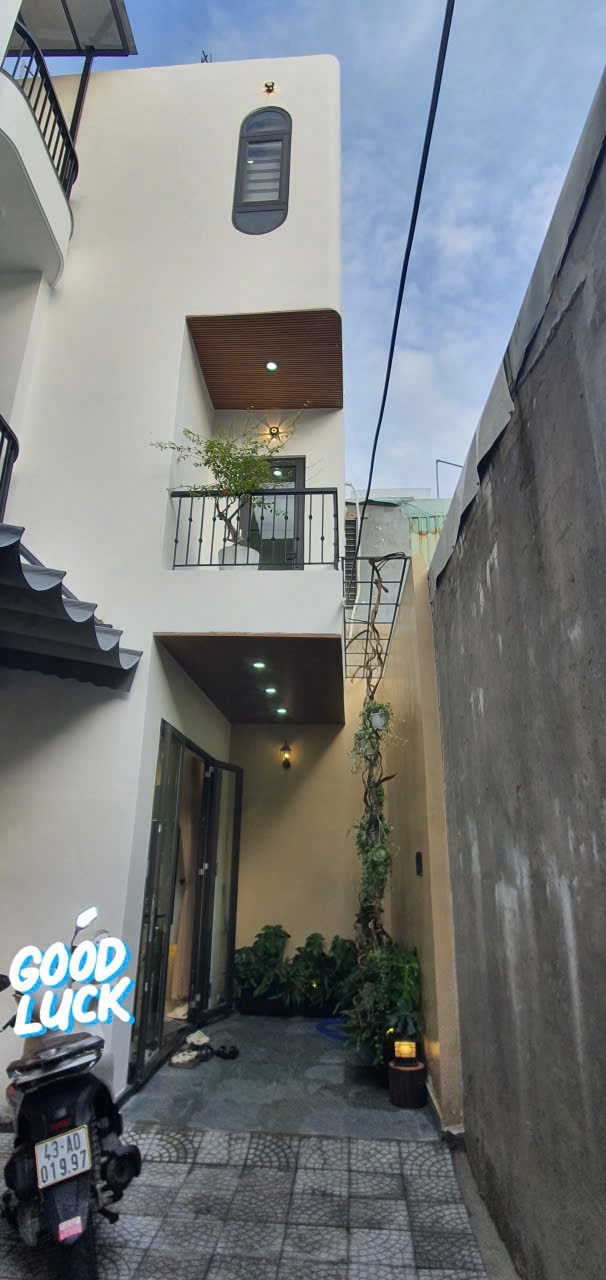 Siêu phẩm nhà đẹp gần đường Trưng Nữ Vương, Q.Hải Châu, TP. Đà Nẵng Siêu phẩm nhà đẹp gần đường Trưng Nữ Vương, Q.Hải Châu, TP. Đà Nẵng