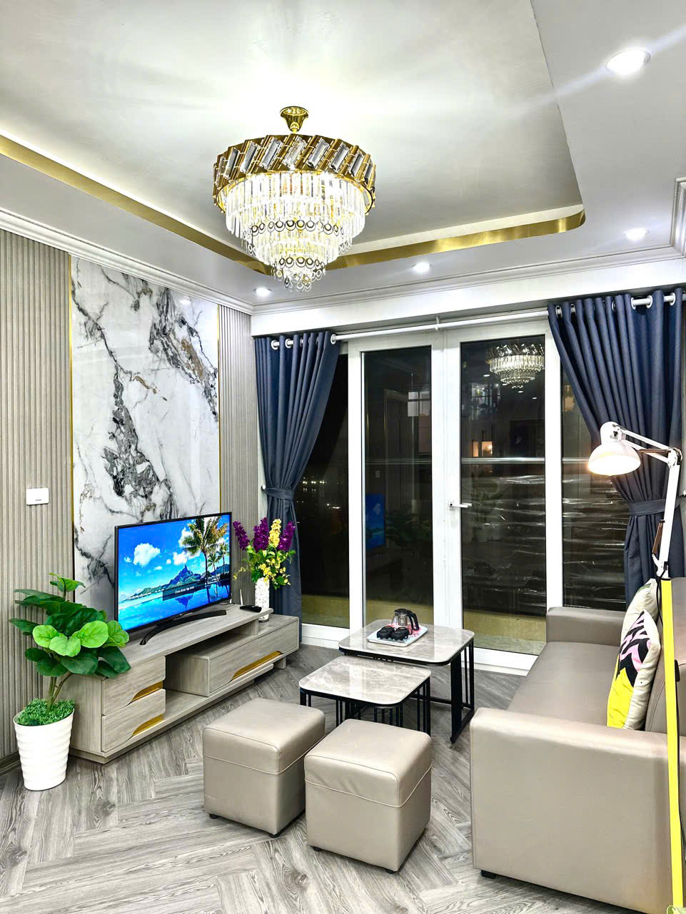 Bán căn hộ 2PN ban công dài toà C chung cư Newlife Bãi Cháy - Hạ Long. Liên hệ: 0926238186