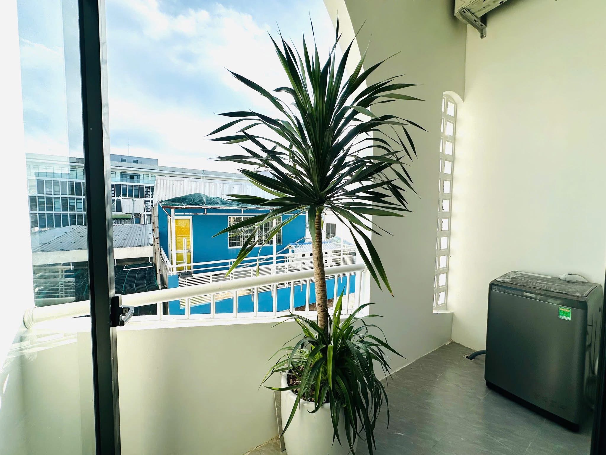 CHO THUÊ TOÀ CĂN HỘ 18 PHÒNG TẠI ĐƯỜNG LÊ ĐÌNH LÝ GIÁ CHỐT 130TR 