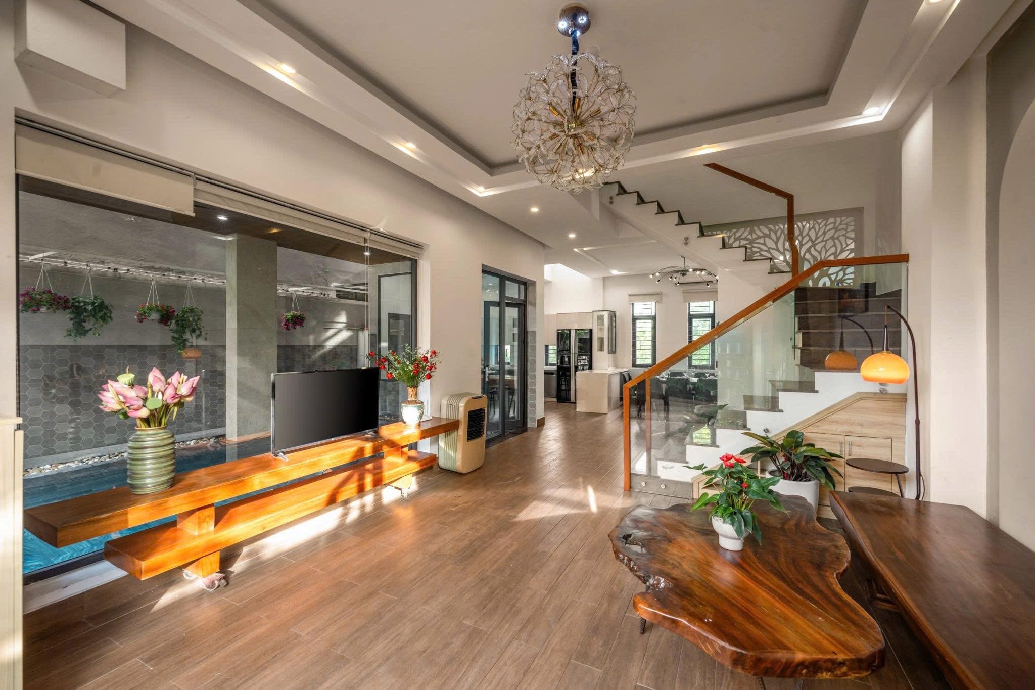 CHO THUÊ BIỆT THỰ CÓ HỒ BƠI ĐẸP ĐƯỜNG PHAN BÁ VÀNH SƠN TRÀ CÓ 6 PHÒNG NGỦ CHO THUÊ BIỆT THỰ CÓ HỒ BƠI ĐẸP ĐƯỜNG PHAN BÁ VÀNH SƠN TRÀ CÓ 6 PHÒNG NGỦ