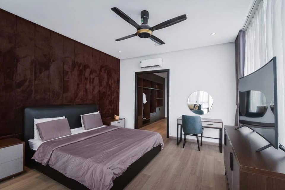 CHO THUÊ VILLA 1000M2 HỒ BƠI KHU HÒA XUÂN ĐÀ NẴNG 