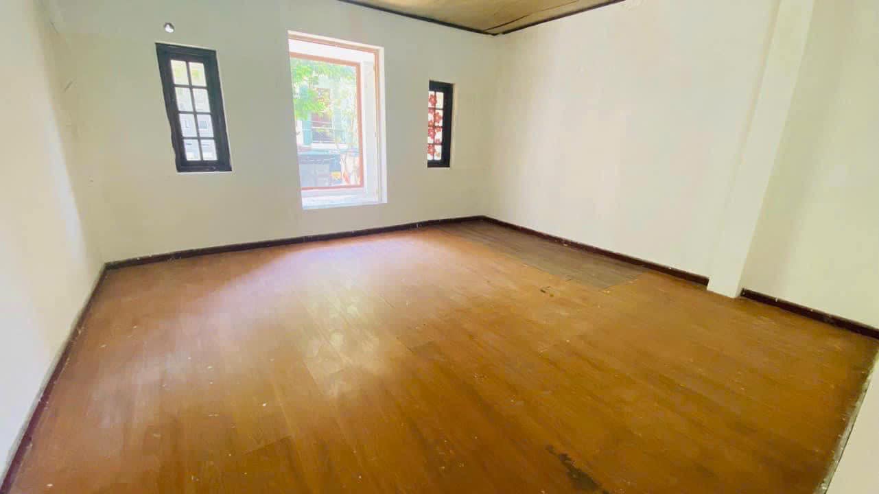 CHO THUÊ NHÀ 2 TẦNG MT TIÊN SƠN HÒA CƯỜNG GẦN CHỢ ĐẦU MỐI GIÁ CHỈ 8TR CÓ 3PN