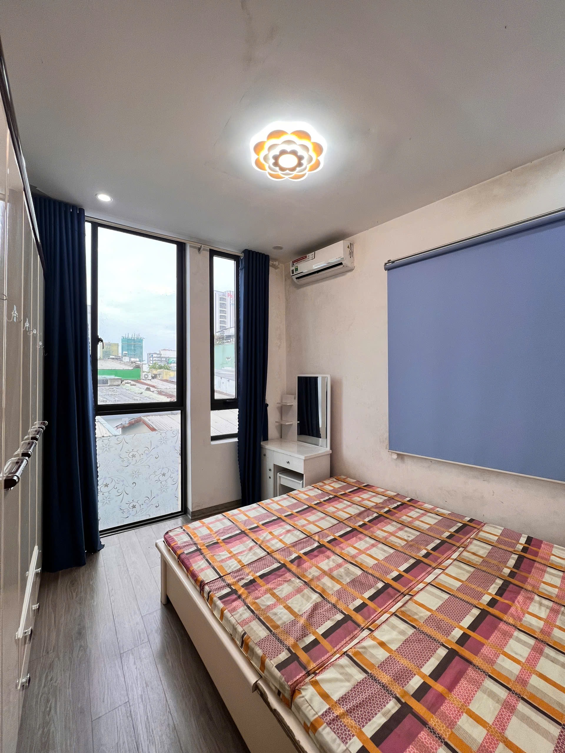 Cho thuê nhà 3 tầng 3 phòng ngủ kiệt oto nguyễn văn linh hải châu giá 10triệu/tháng Cho thuê nhà 3 tầng 3 phòng ngủ kiệt oto nguyễn văn linh hải châu giá 10triệu/tháng