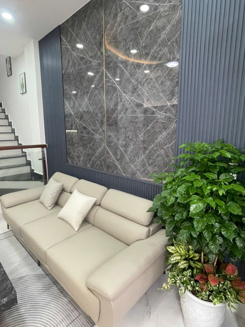 Bán nhà đẹp mới diện tích hơn 50m2 kiệt hoàng diệu hải châu giá 4ty550 triệu Bán nhà đẹp mới diện tích hơn 50m2 kiệt hoàng diệu hải châu giá 4ty550 triệu