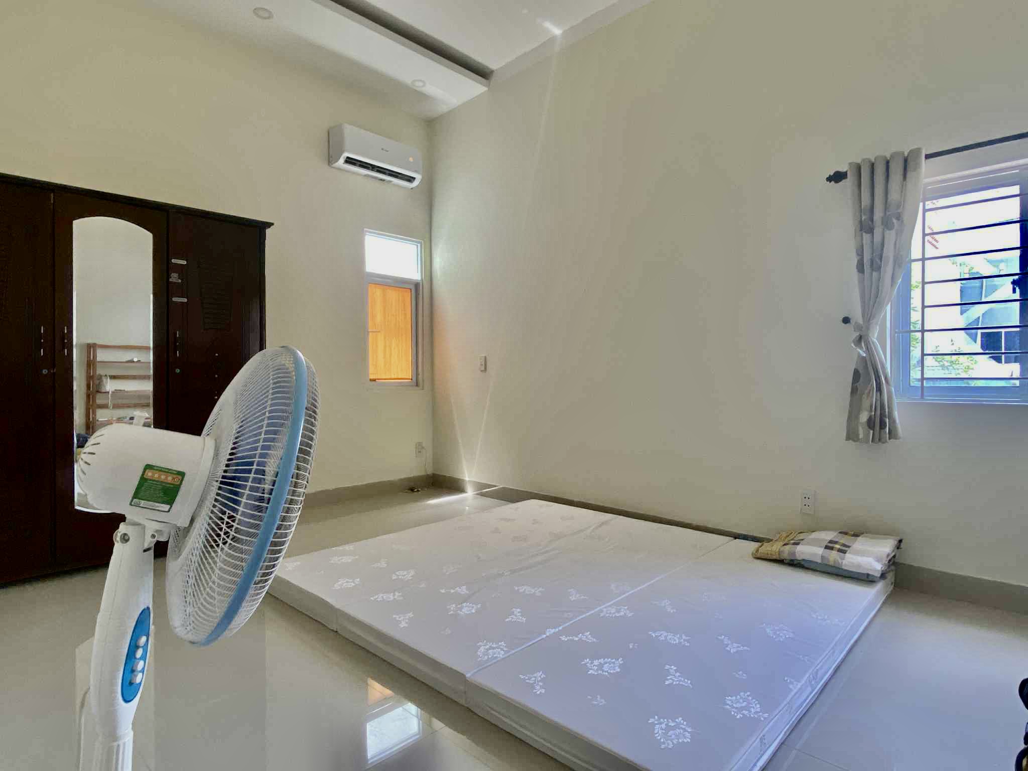 CHO THUÊ NHÀ KIỆT NGUYỄN VĂN THOẠI 4PN 18TR ĐẦY ĐỦ NỘI THẤT ZALO 0909758111