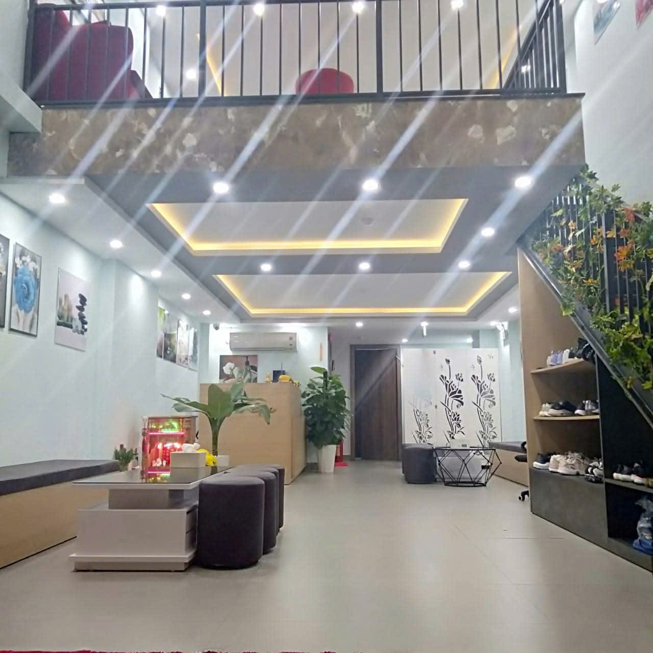 CHO THUÊ NHÀ 5 TẦNG MẶT TIỀN KHU PHẠM VĂN ĐỒNG QUẬN SƠN TRÀ TP ĐÀ NẴNG GIÁ 55 TRIỆU 