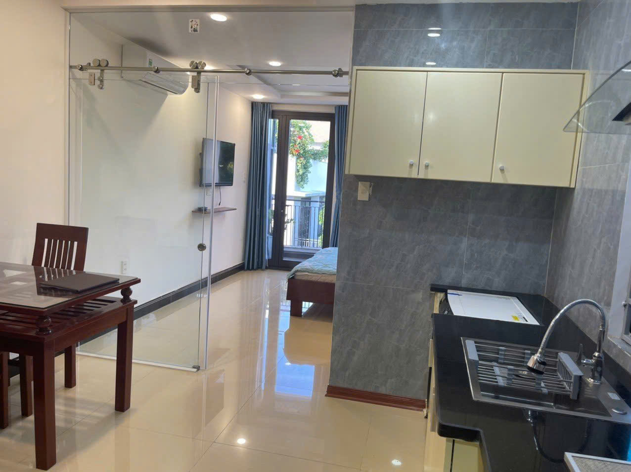 BÁN TÒA CĂN HỘ 10 PHÒNG MẶT TIỀN CHẾ LAN VIÊN NGŨ HÀNH SƠN GIÁ 15,5 TỶ BÁN TÒA CĂN HỘ 10 PHÒNG MẶT TIỀN CHẾ LAN VIÊN NGŨ HÀNH SƠN GIÁ 15,5 TỶ