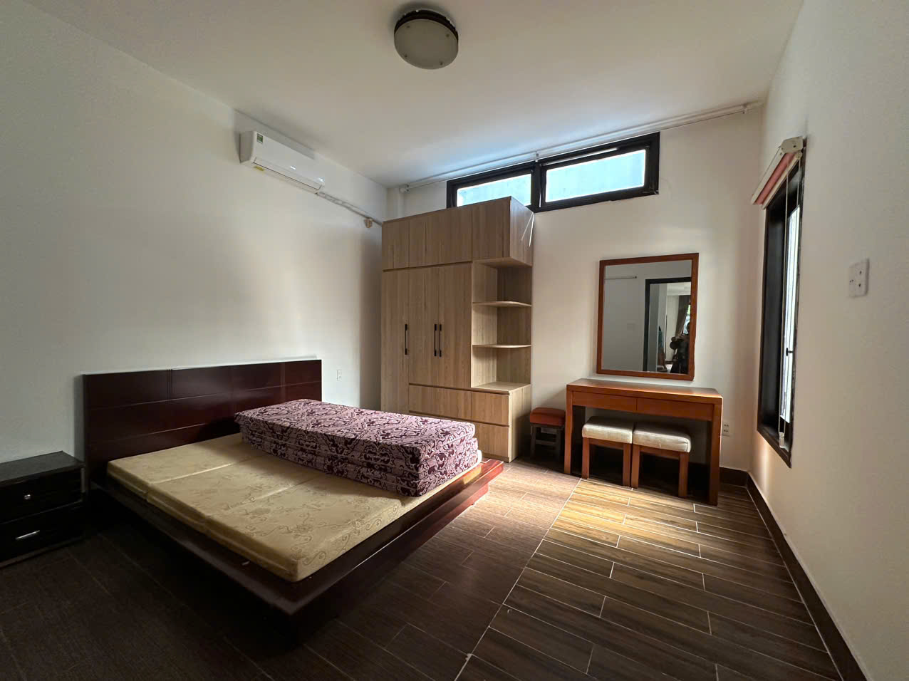 CHO THUÊ BIỆT THỰ HÒA CƯỜNG NAM HẢI CHÂU NGANG 8M 140M2 GIÁ 23 TRIỆU