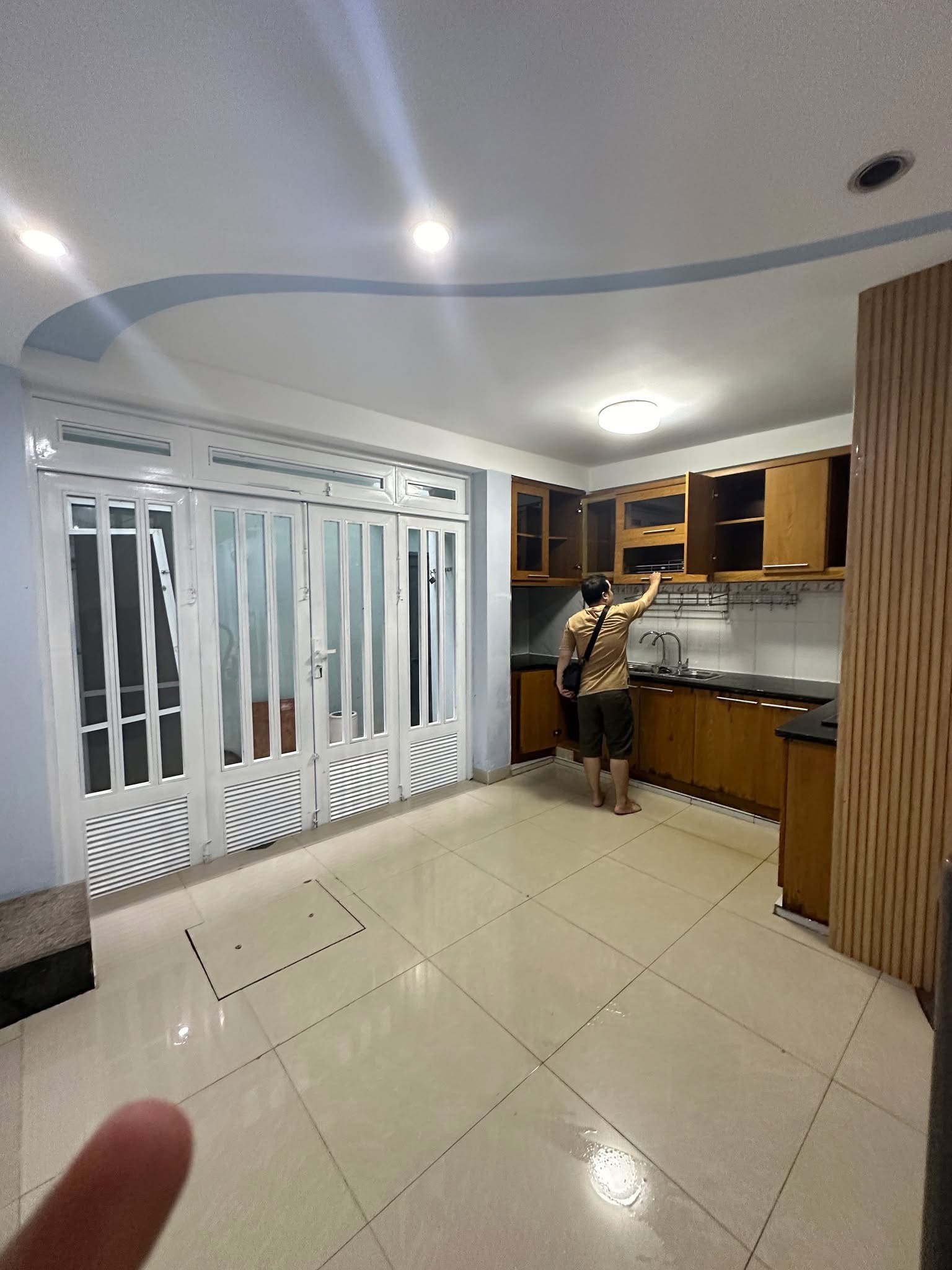 CHO THUÊ NHÀ MẶT TIỀN HOÀNG BÍCH SƠN QUẬN SƠN TRÀ TP ĐÀ NẴNG 3 TẦNG 16 TR LIÊN HỆ 0909758111