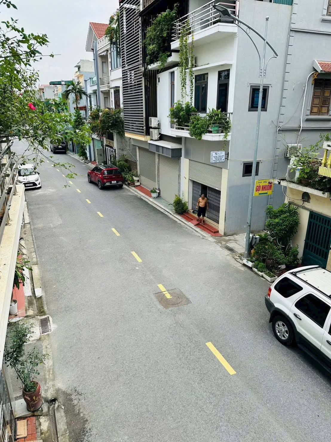 Bán cắt lỗ nhà 3 tầng mặt phố Tống Duy Tân Hải Dương. Bán cắt lỗ nhà 3 tầng mặt phố Tống Duy Tân Hải Dương.