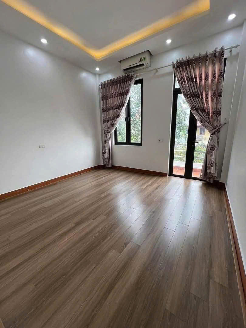 Nhà phố giá rẻ tại trung tâm Tp Hải Dương cần bán gấp. Nhà phố giá rẻ tại trung tâm Tp Hải Dương cần bán gấp.