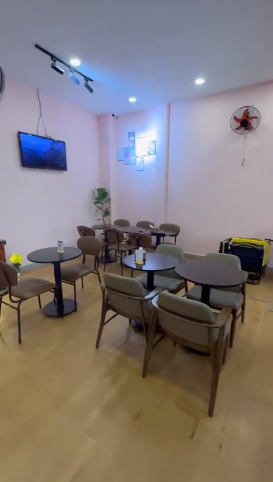 BÁN NHÀ MẶT TIỀN ĐƯỜNG SỐ 79, TÂN QUY, QUẬN 7. PHÙ HỢP KINH DOANH BUÔN BÁN - GIÁ 28 TỶ BÁN NHÀ MẶT TIỀN ĐƯỜNG SỐ 79, TÂN QUY, QUẬN 7. PHÙ HỢP KINH DOANH BUÔN BÁN - GIÁ 28 TỶ