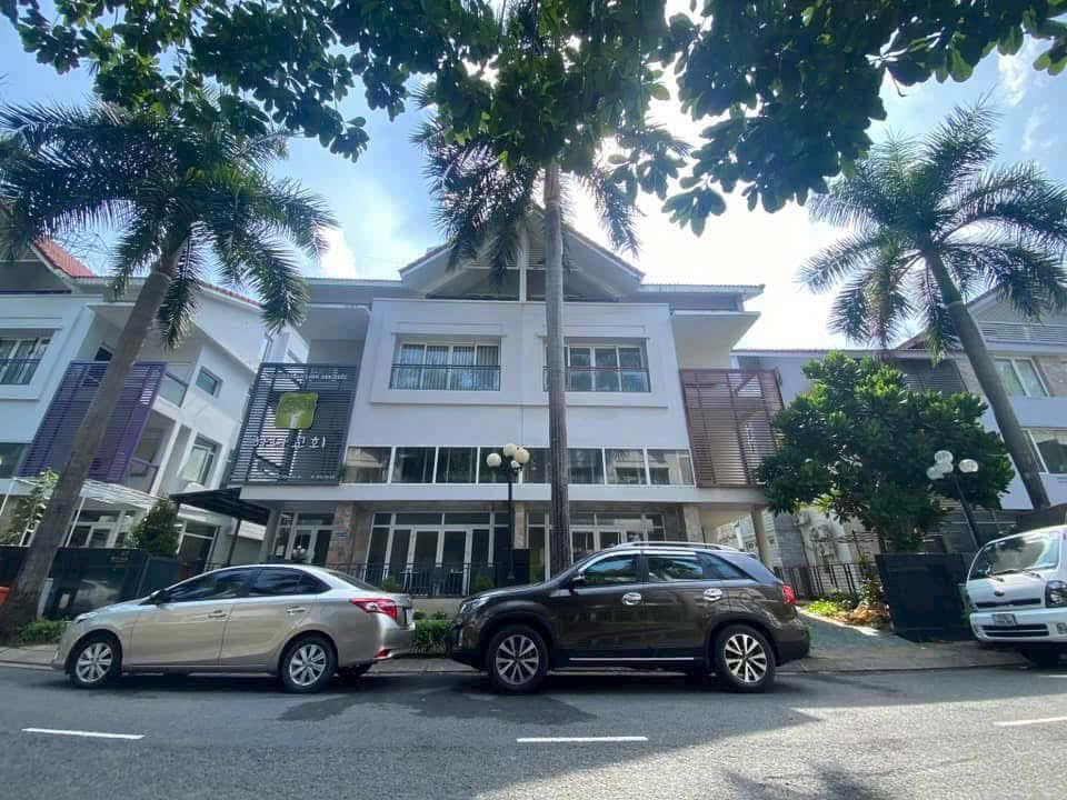 BÁN BIỆT THỰ NGÂN LONG, NGUYỄN HỮU THỌ, NHÀ BÈ - TẶNG FULL NỘI THẤT CAO CẤP BÁN BIỆT THỰ NGÂN LONG, NGUYỄN HỮU THỌ, NHÀ BÈ - TẶNG FULL NỘI THẤT CAO CẤP