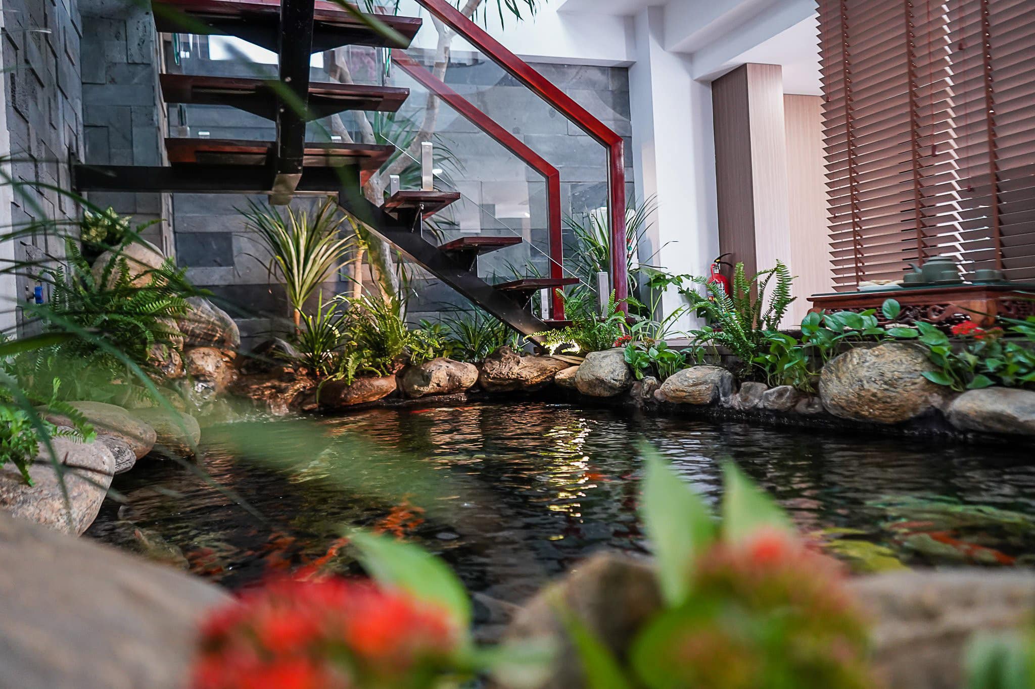 Bán biệt thự KĐT Nghĩa Đô – Cầu Giấy, 230m2 có hầm thiết kế tuyệt đẹp Bán biệt thự KĐT Nghĩa Đô – Cầu Giấy, 230m2 có hầm thiết kế tuyệt đẹp