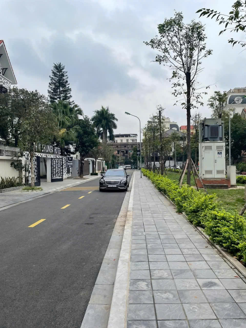 Bán biệt thự KĐT Yên Hòa – Trần Kim Xuyến, 220m2 MT 15m vị trí đẹp nhất khu