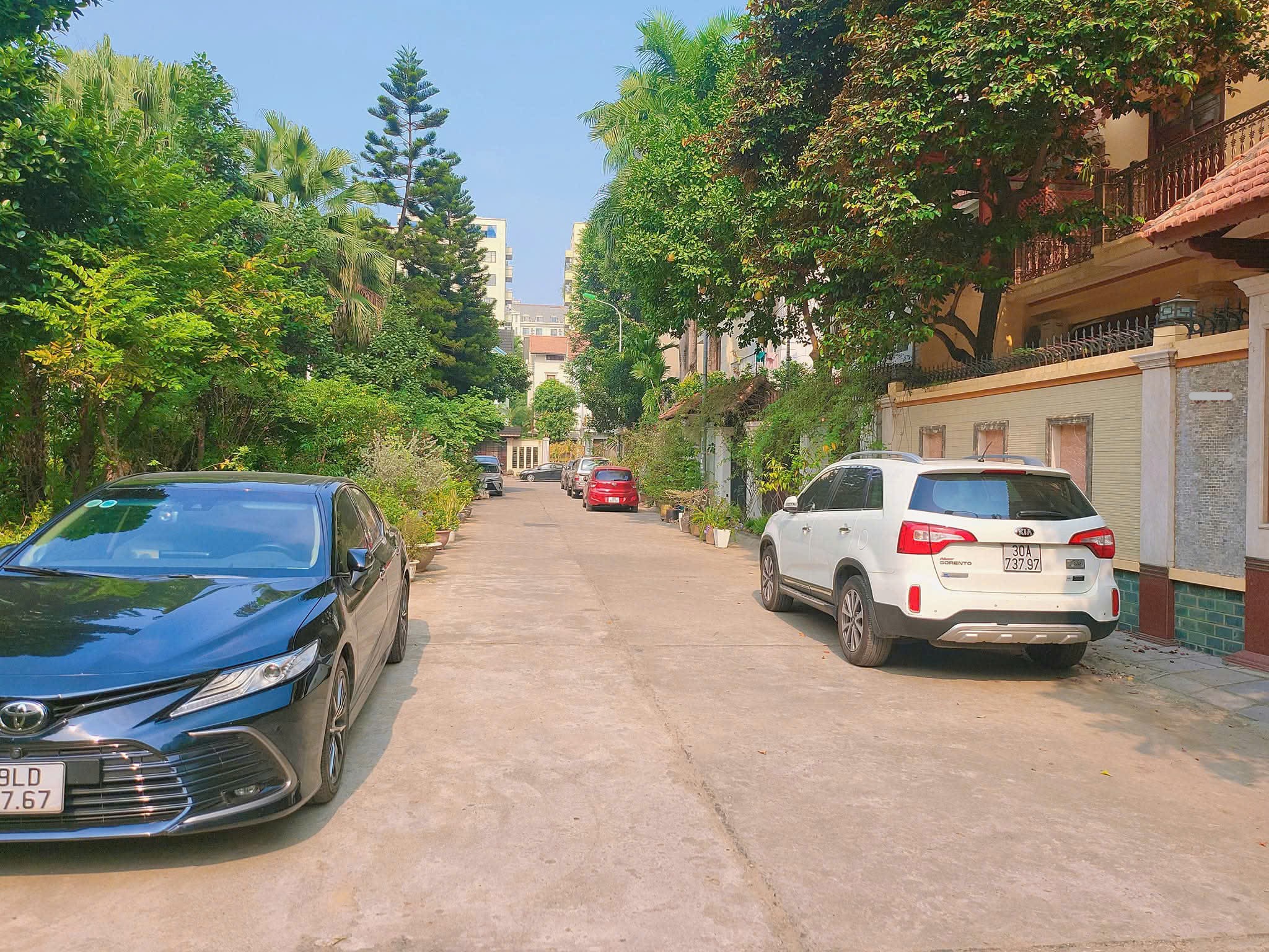 BÁN BIỆT THỰ VIP KĐT MỄ TRÌ HẠ – 174M² – MT 12M – FULL GỖ TỰ NHIÊN – KHU VỰC ĐẲNG CẤP BÁN BIỆT THỰ VIP KĐT MỄ TRÌ HẠ – 174M² – MT 12M – FULL GỖ TỰ NHIÊN – KHU VỰC ĐẲNG CẤP