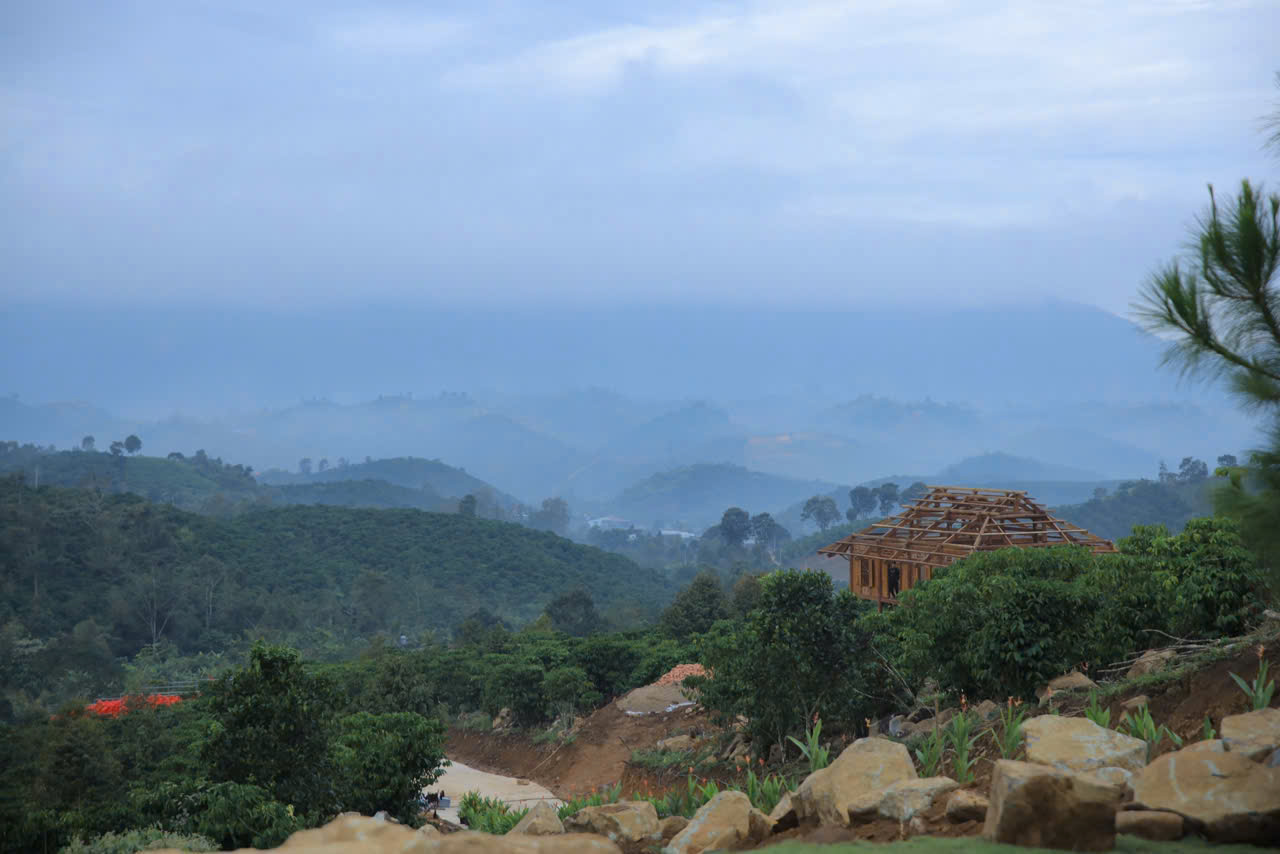 Đất Bảo Lâm 1.368m2, suối tự nhiên bao quanh-đường 8met-thích hợp làm nhà vườn - đầu tư 