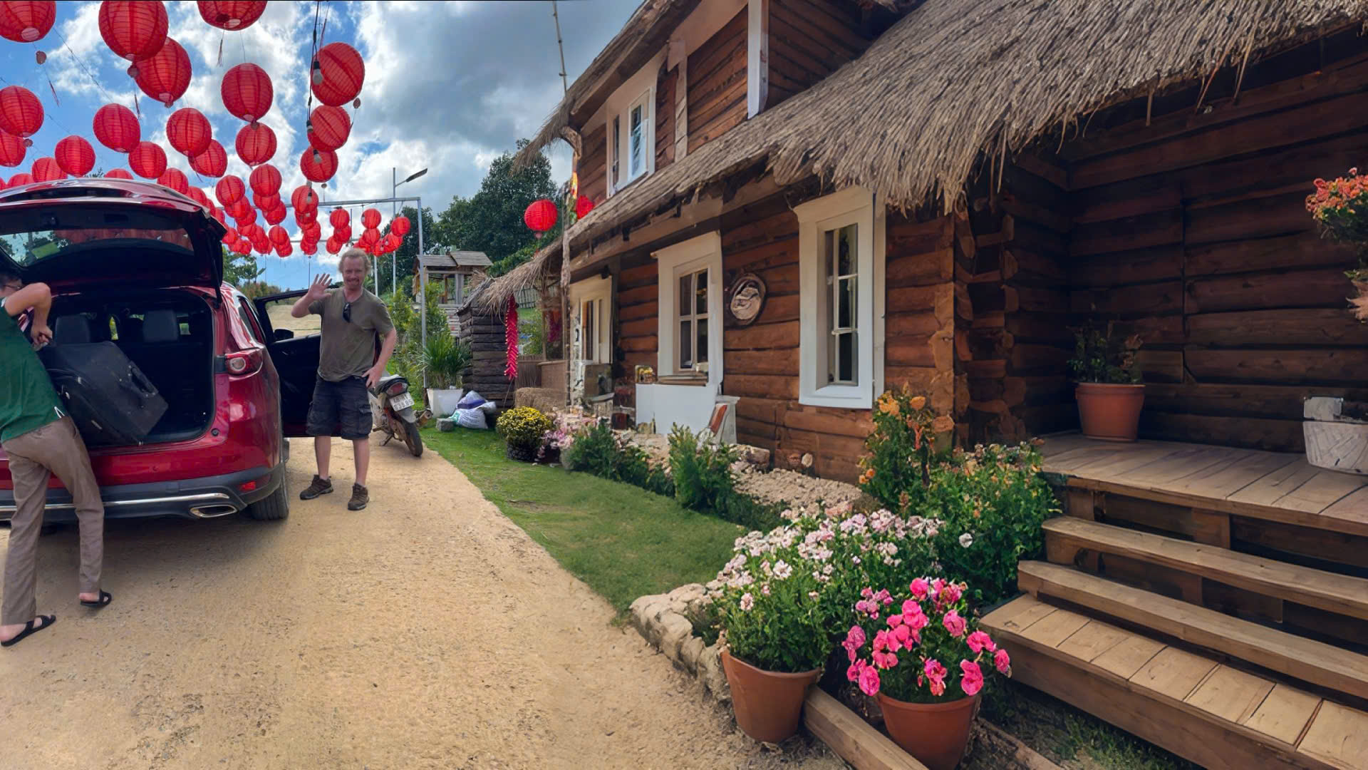 Mua đất 2 mặt tiền tặng ngay nhà gỗ 300 triệu, suối tự nhiên cạnh nhà