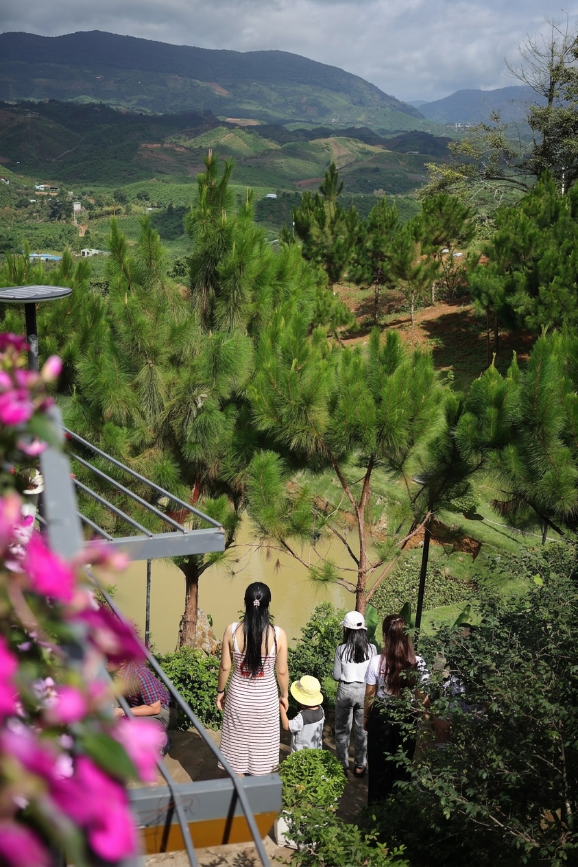 ĐẤT NHÀ VƯỜN VIEW 360° – SUỐI SAU NHÀ – HỒ CẢNH QUAN TRƯỚC MẮT – GIÁ TỪ 2,5 TỶ
ĐẤT NHÀ VƯỜN VIEW 360° – SUỐI SAU NHÀ – HỒ CẢNH QUAN TRƯỚC MẮT – GIÁ TỪ 2,5 TỶ