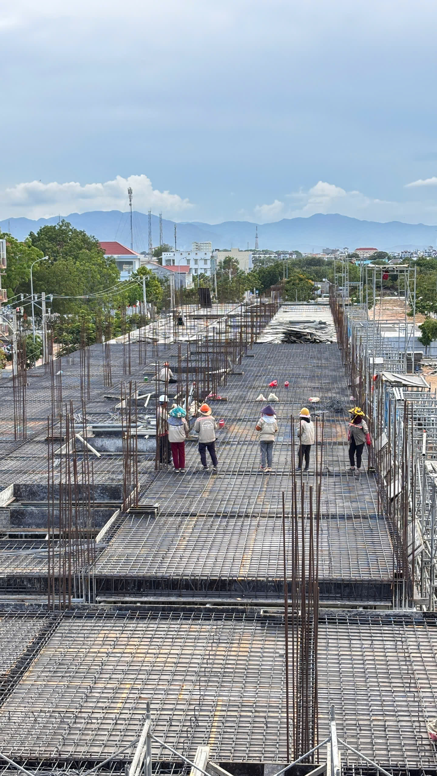 CHỈ VỚI 1 TỶ 580TR SỞ HỮU NGAY SHOPHOUSE 4 TẦNG CẠNH BIỂN - SỔ ĐỎ LÂU DÀI CHỈ VỚI 1 TỶ 580TR SỞ HỮU NGAY SHOPHOUSE 4 TẦNG CẠNH BIỂN - SỔ ĐỎ LÂU DÀI