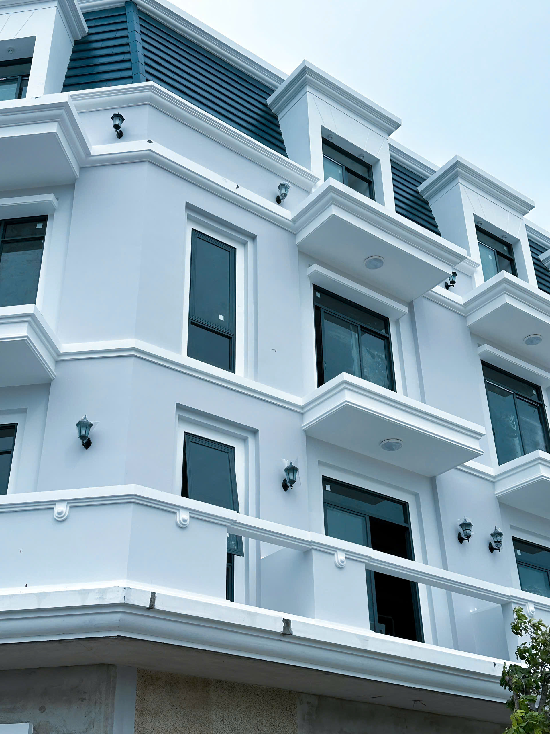 CHỈ VỚI 1 TỶ 650 TRIỆU (25%) ĐÃ SỞ HỮU NGAY NHÀ MẶT PHỐ VIEW BIỂN - SỔ HỒNG SỞ HỮU LÂU DÀI CHỈ VỚI 1 TỶ 650 TRIỆU (25%) ĐÃ SỞ HỮU NGAY NHÀ MẶT PHỐ VIEW BIỂN - SỔ HỒNG SỞ HỮU LÂU DÀI