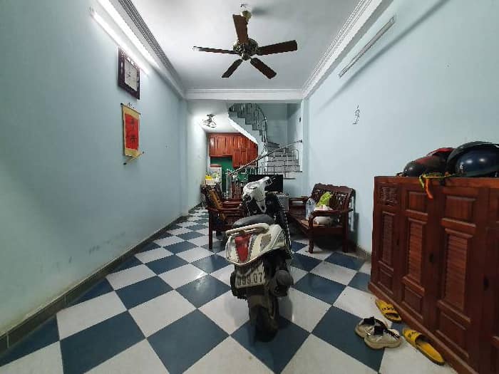 BÁN NHÀ HOÀNG MAI 32m x 5 TẦNG, 3PN + 3WC, GIÁ 3,7 TỶ BÁN NHÀ HOÀNG MAI 32m x 5 TẦNG, 3PN + 3WC, GIÁ 3,7 TỶ