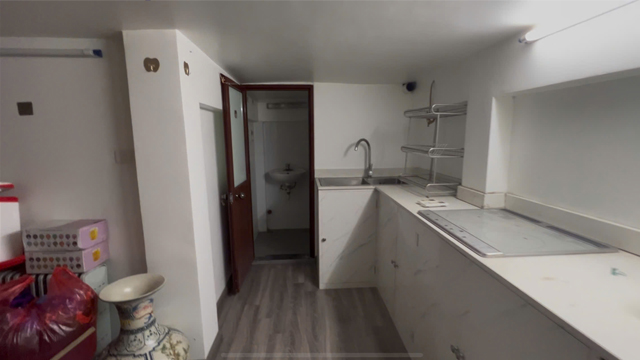 Binhbds cho thuê nhà ngõ Hàng Quạt 5 tầng 13tr/ tháng