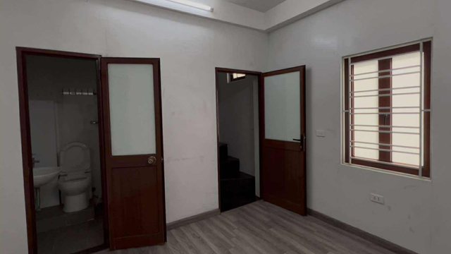 Binhbds cho thuê nhà Hàng Quạt 5 tầng 15 triệu / tháng Binhbds cho thuê nhà Hàng Quạt 5 tầng 15 triệu / tháng