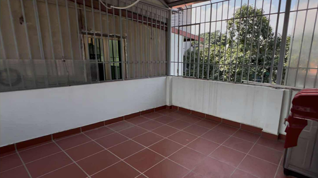 Binhbds cho thuê nhà Hàng Quạt 5 tầng 15 triệu / tháng Binhbds cho thuê nhà Hàng Quạt 5 tầng 15 triệu / tháng