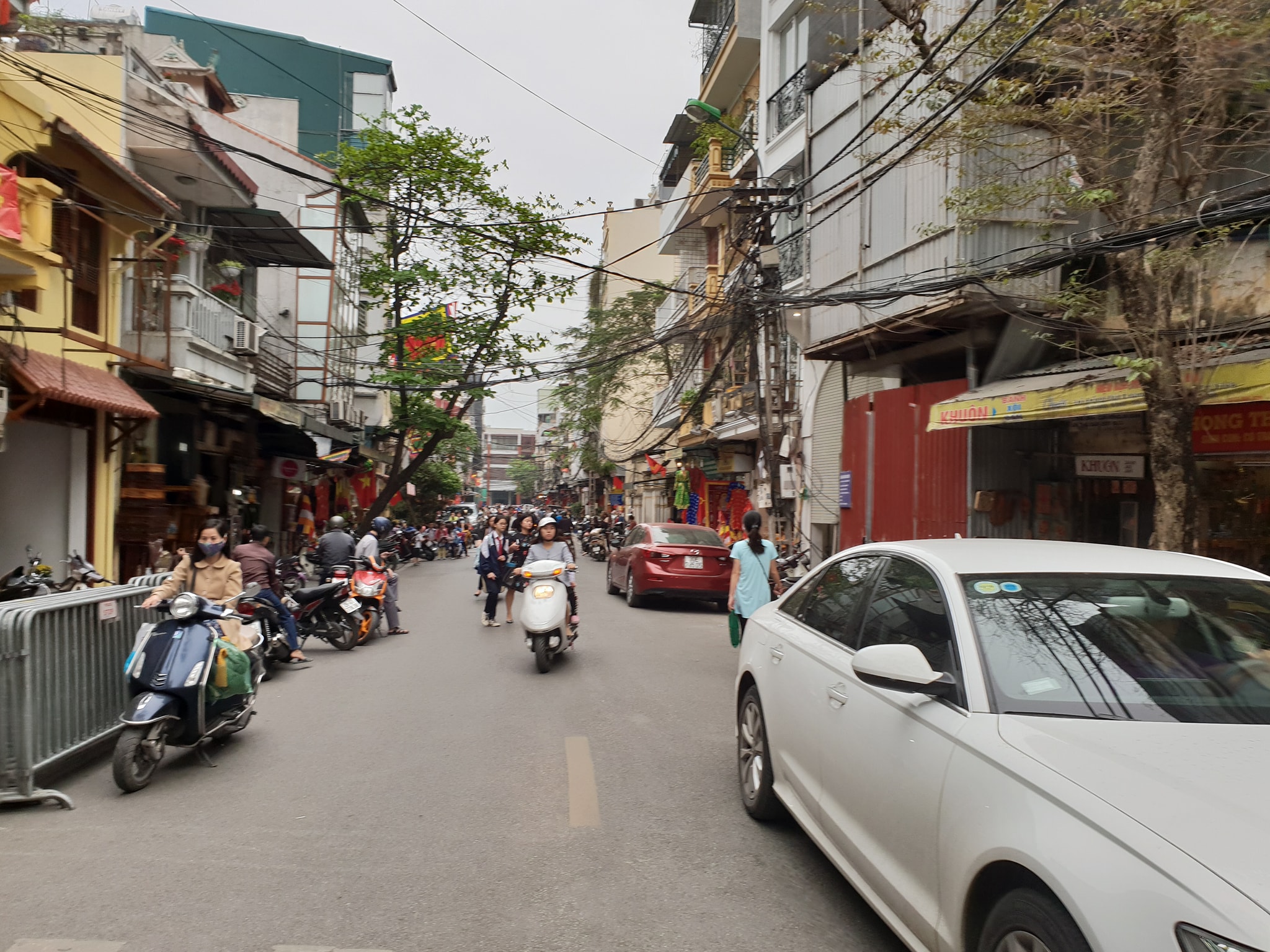 Binhbds cho thuê cửa hàng mặt phố Đồng Xuân 50m2 Binhbds cho thuê cửa hàng mặt phố Đồng Xuân 50m2