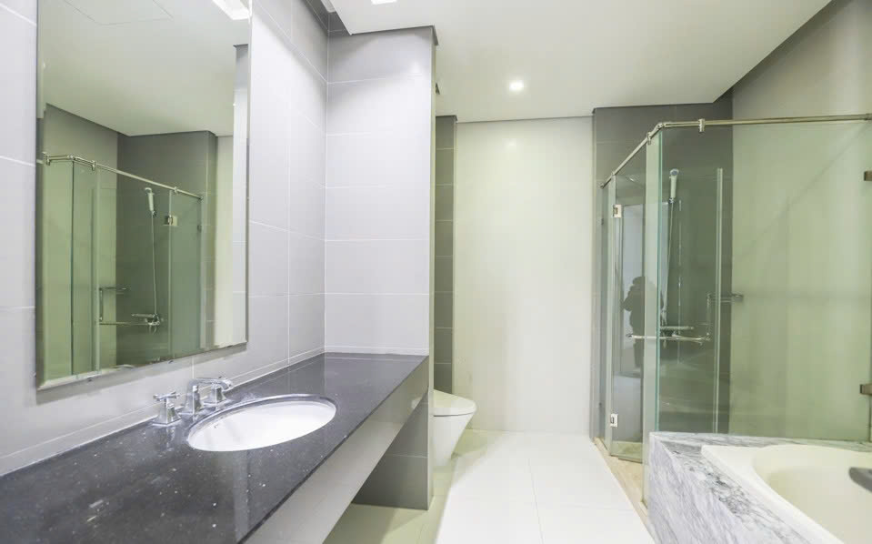 Binhbds cho thuê biệt thự Vinhomes Riverside 250m2 30 triệu / tháng – không đăng tin ảo