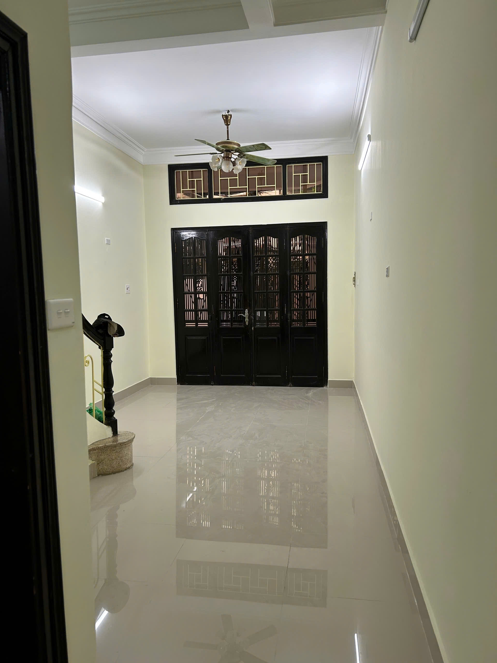 Binhbds cho thuê nhà phân lô oto ngõ 16 Hoàng Cầu – 22tr/tháng Binhbds cho thuê nhà phân lô oto ngõ 16 Hoàng Cầu – 22tr/tháng