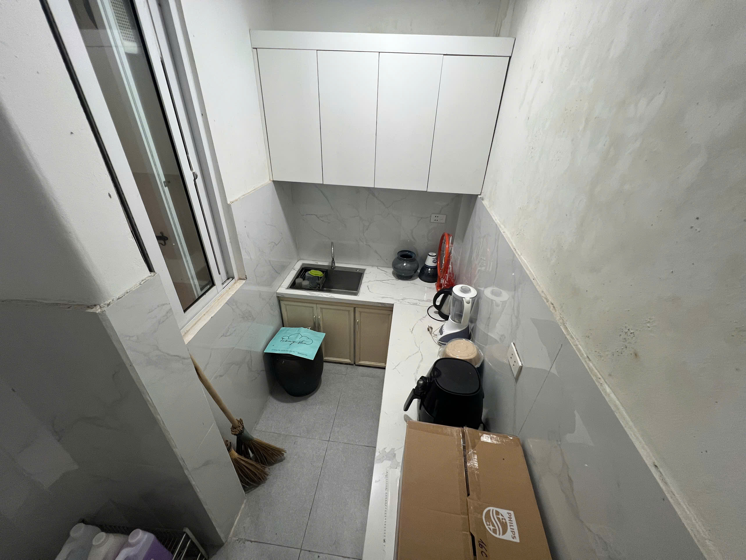 Binhbds cho thuê nhà Hàng Mã 35m2 x 4 tầng 10tr/ tháng