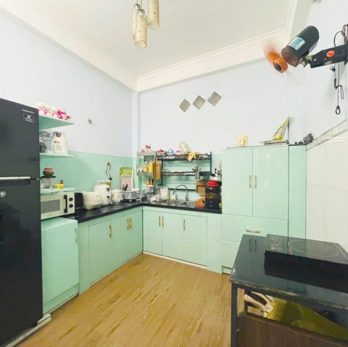 KHU NHÀ CAO TẦNG DÂN TRI CAO - HXH -40M2 - 3 TẦNG NHỈNH 5 tỷ 