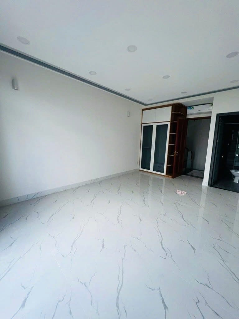 SAU CĂN MẶT TIỀN DS21 -5TẦNG -40m2 - CÔNG NHẬN ĐỦ 5 tỷ