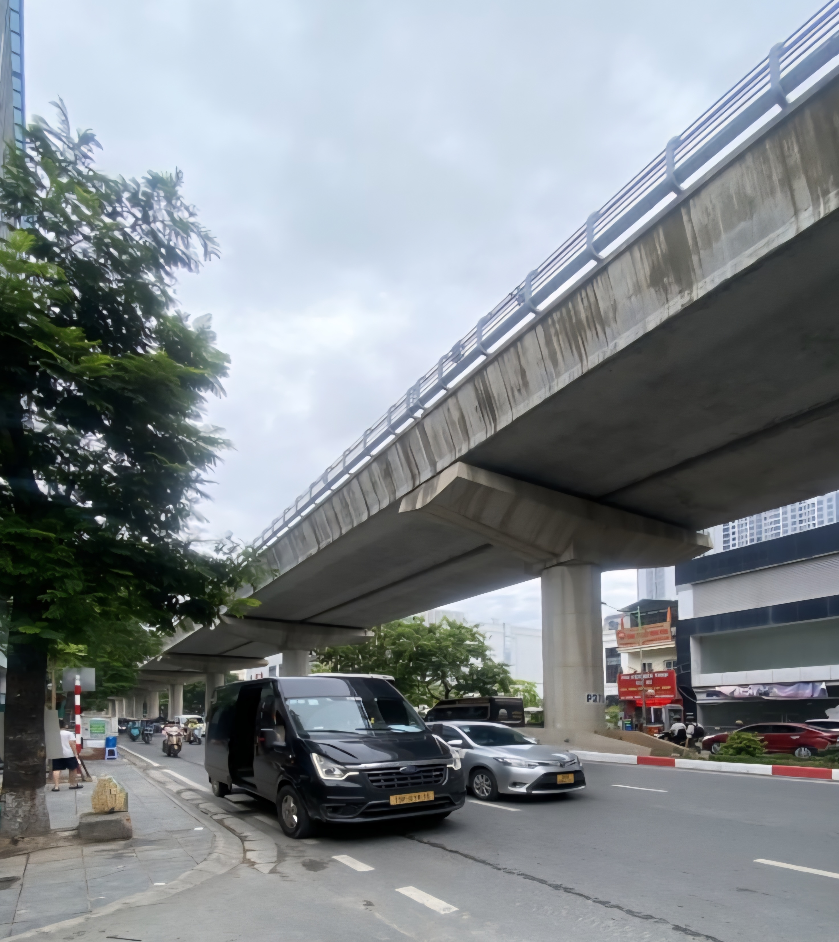 Bán biệt thự sân vườn tại Xuân Thủy, Cầu Giấy 154m2, MT 14,5m, giá 41,5 tỷ