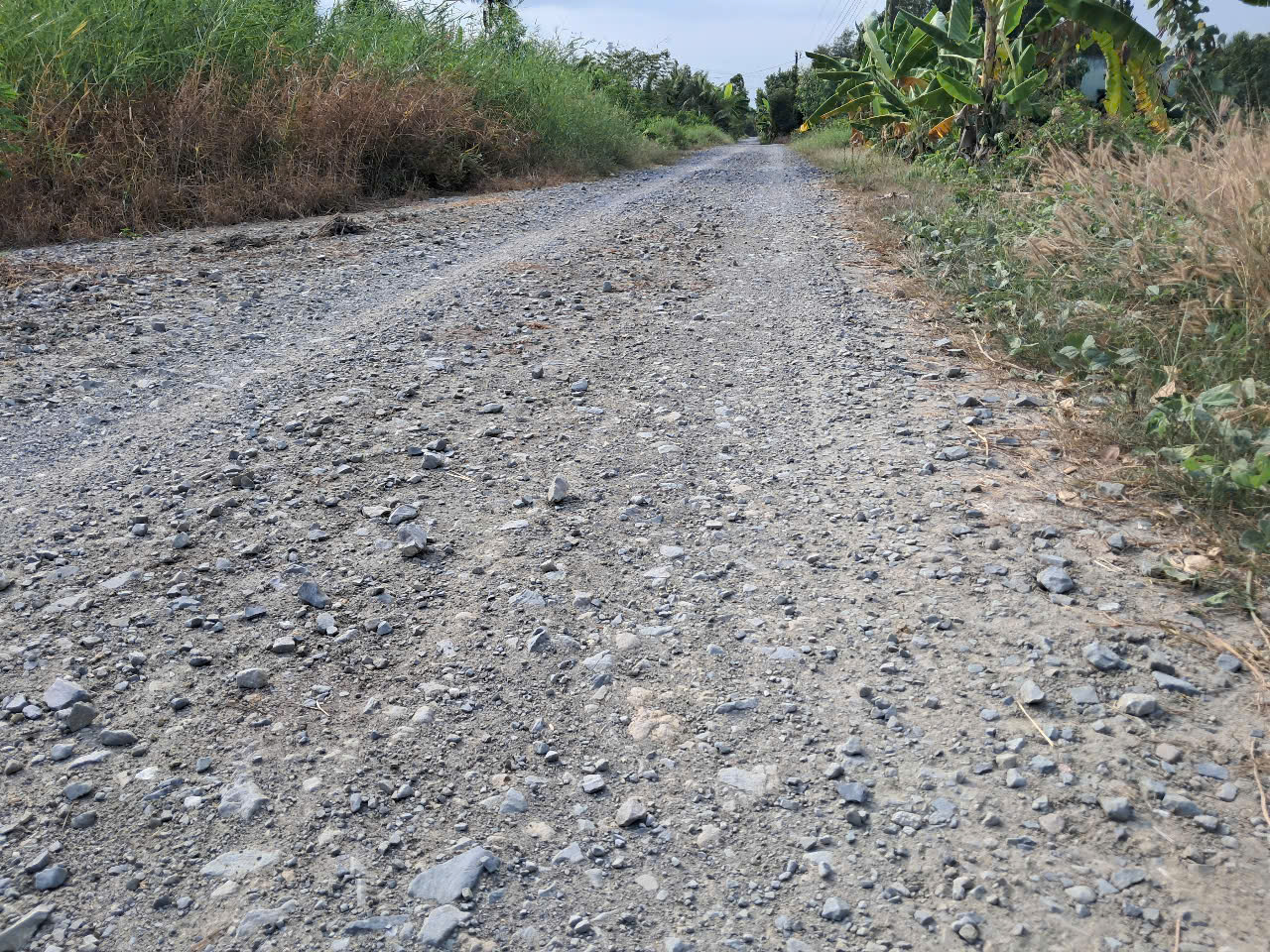 Bán lô đất 2 mặt tiền trước sau, view kênh, ngang 7m x 75m gia 1ty050 Bán lô đất 2 mặt tiền trước sau, view kênh, ngang 7m x 75m gia 1ty050