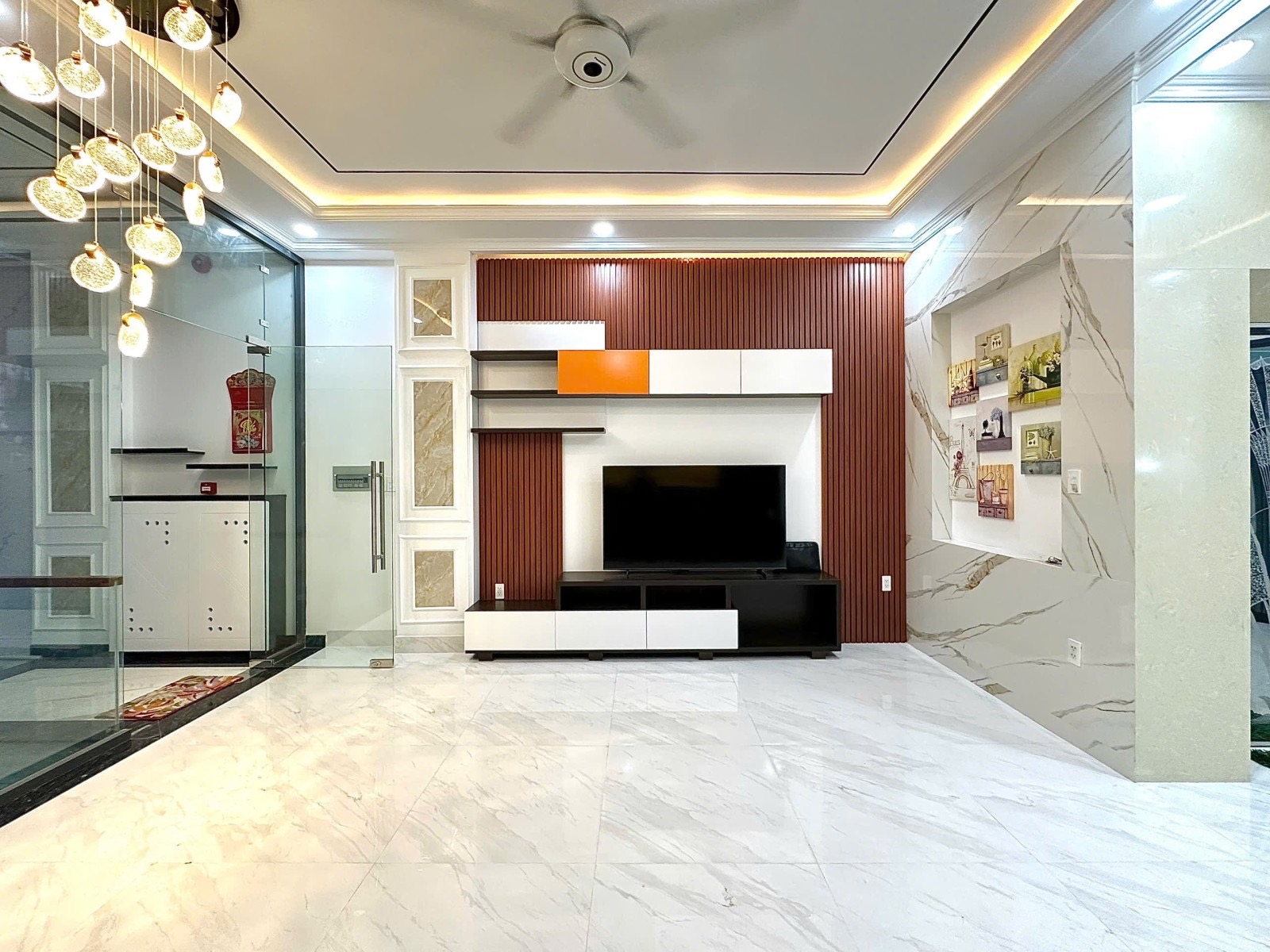 BÁN TOÀ NHÀ VĂN PHÒNG 7 TẦNG Q10, 80M2, HẦM Ô TÔ, THANG MÁY BÁN TOÀ NHÀ VĂN PHÒNG 7 TẦNG Q10, 80M2, HẦM Ô TÔ, THANG MÁY