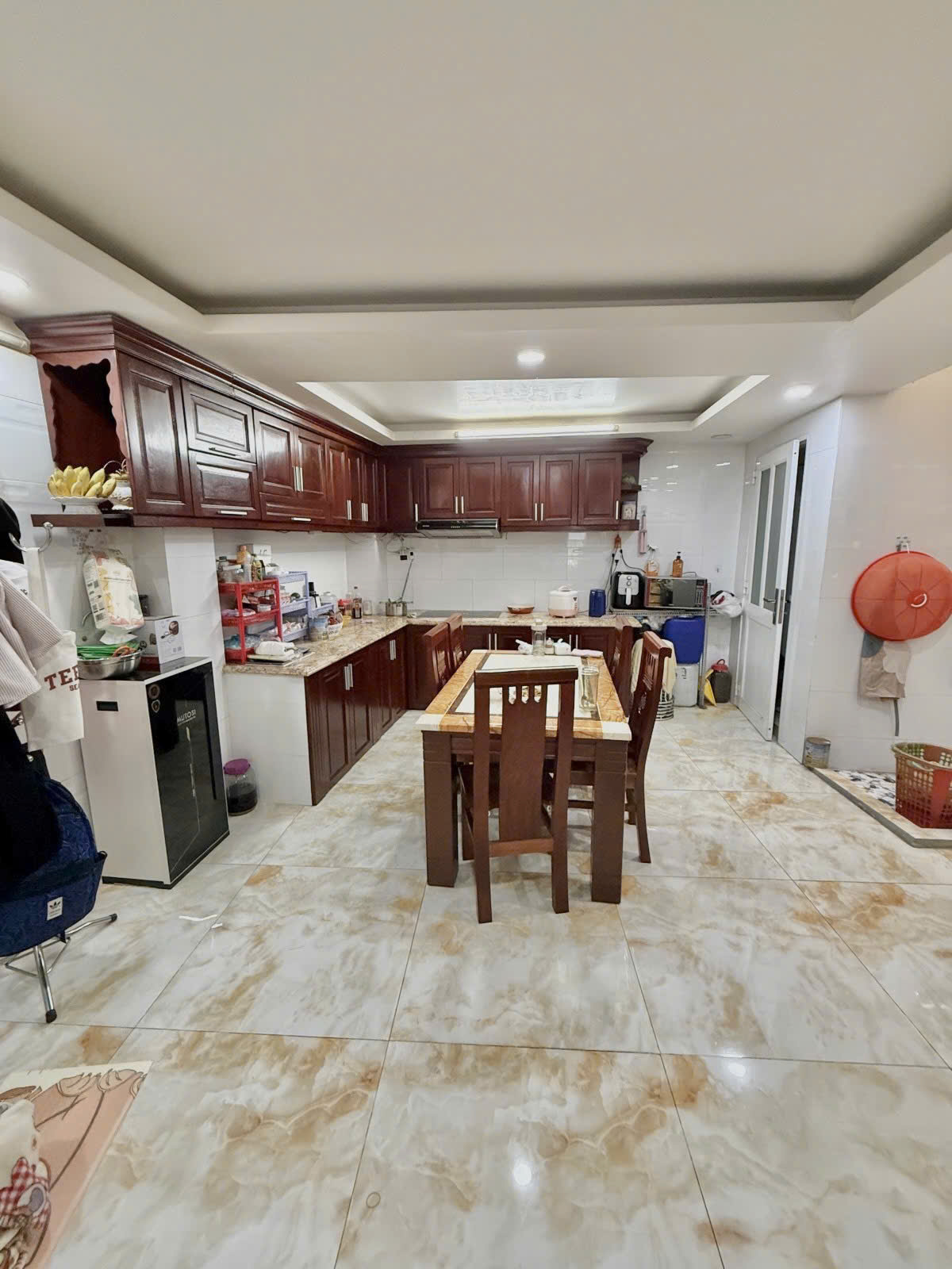 Bán nhà Tân Bình, hẻm kinh doanh xe tải, 5.4m x 15m, 5 tầng, 6PN, giáp quận q10 Bán nhà Tân Bình, hẻm kinh doanh xe tải, 5.4m x 15m, 5 tầng, 6PN, giáp quận q10