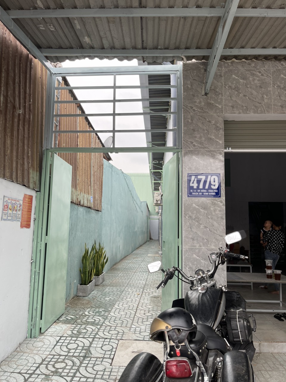 Phòng trọ máy lạnh 2.7tr - Quốc Lộ 13 - sát TP Thủ Đức - Ít phòng