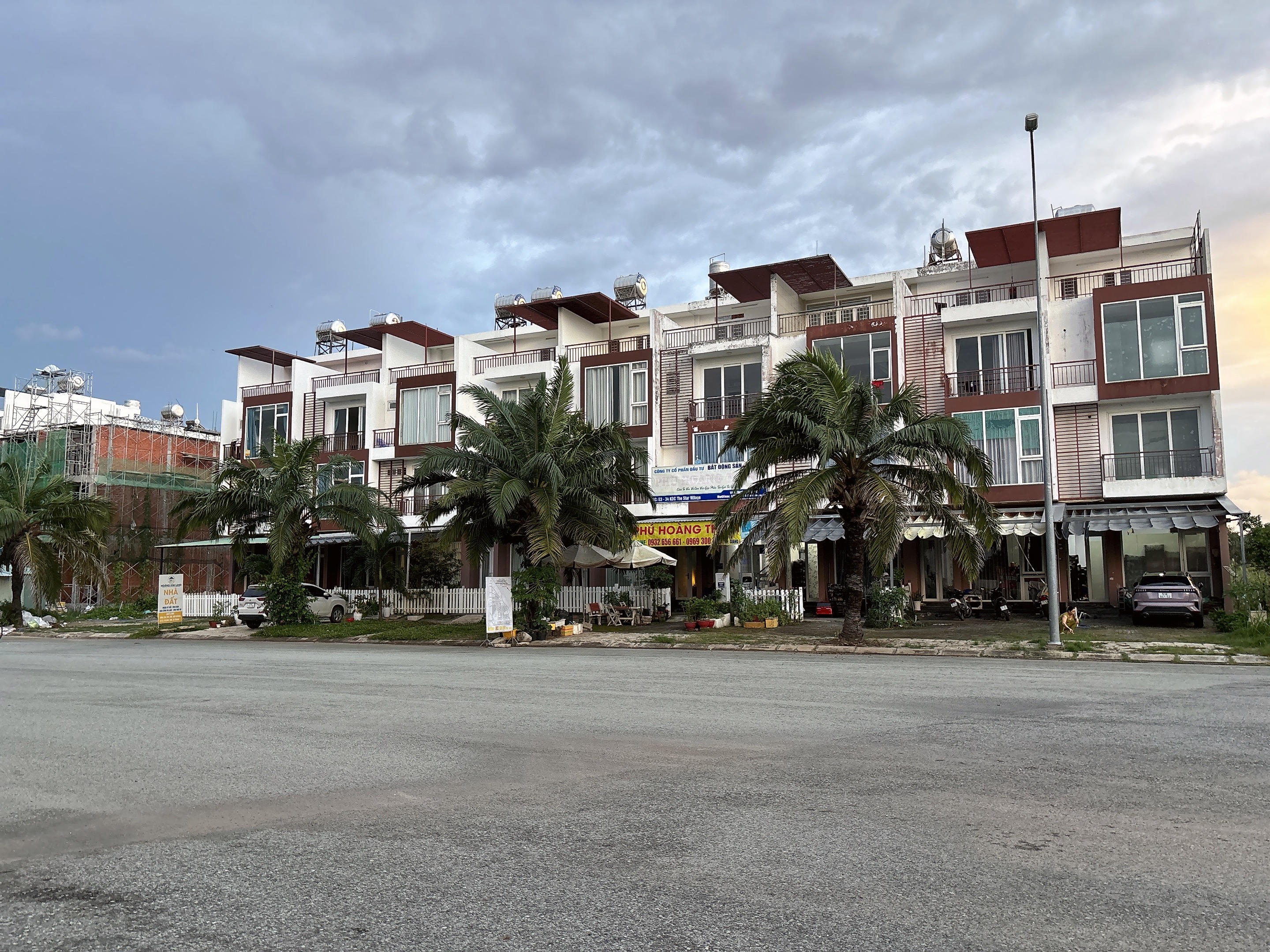 BÁN NHÀ 4 TẦNG MẶT TIỀN ĐƯỜNG 40M – KDC THE STAR VILLAGE – NHÀ BÈ - NGAY UỶ BAN XÃ