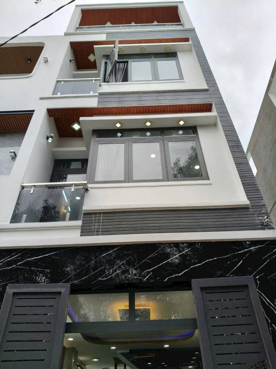 Cần bán nhà hẻm xe hơi Huỳnh Tấn Phát, Thị Trấn NB. Dt 4x18m,3 lầu,st. Giá 5,95 tỷ