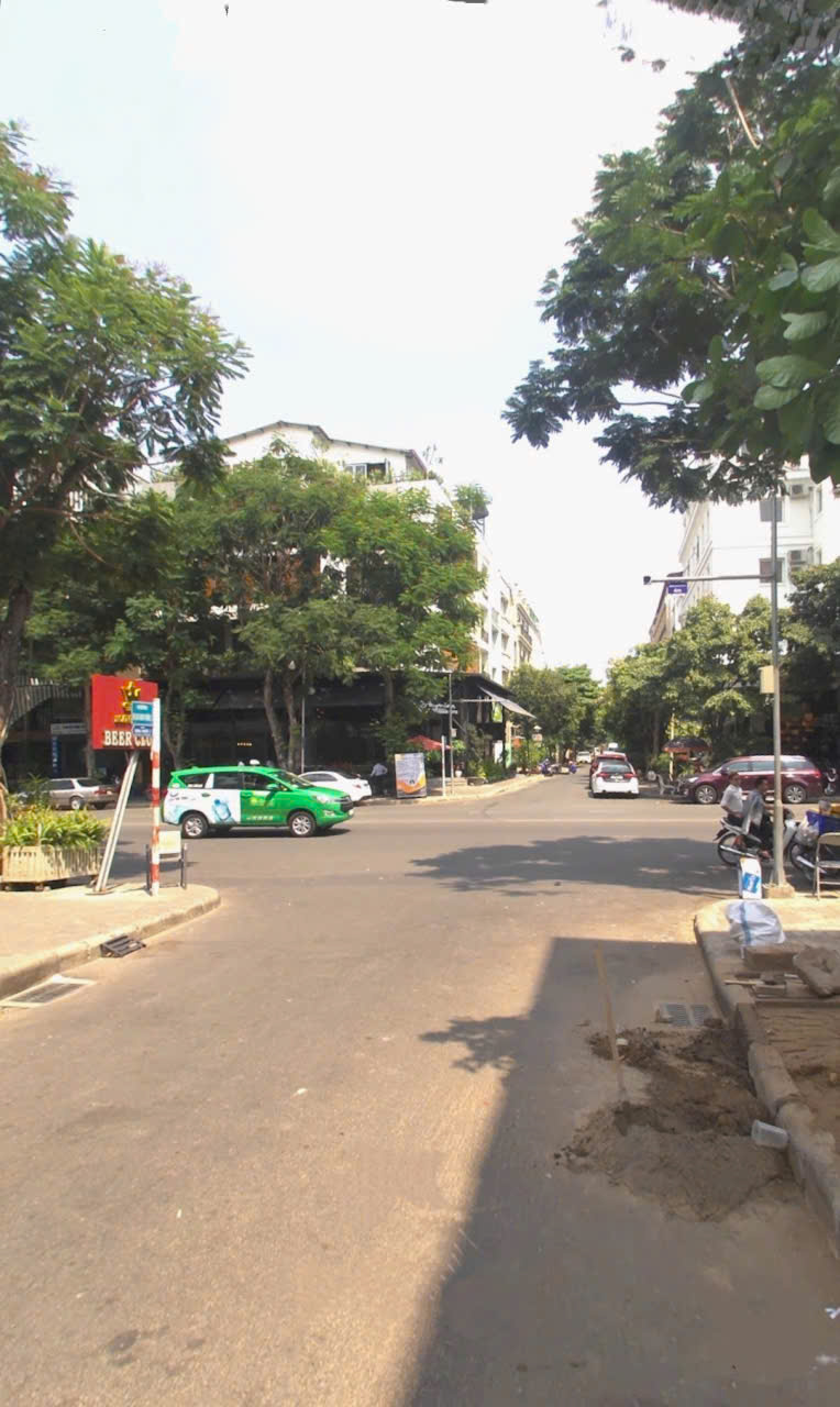 Bán Nhà Khu Phố Hưng Phước, Phú Mỹ Hưng, Quận 7, 8x18.5m Bán Nhà Khu Phố Hưng Phước, Phú Mỹ Hưng, Quận 7, 8x18.5m