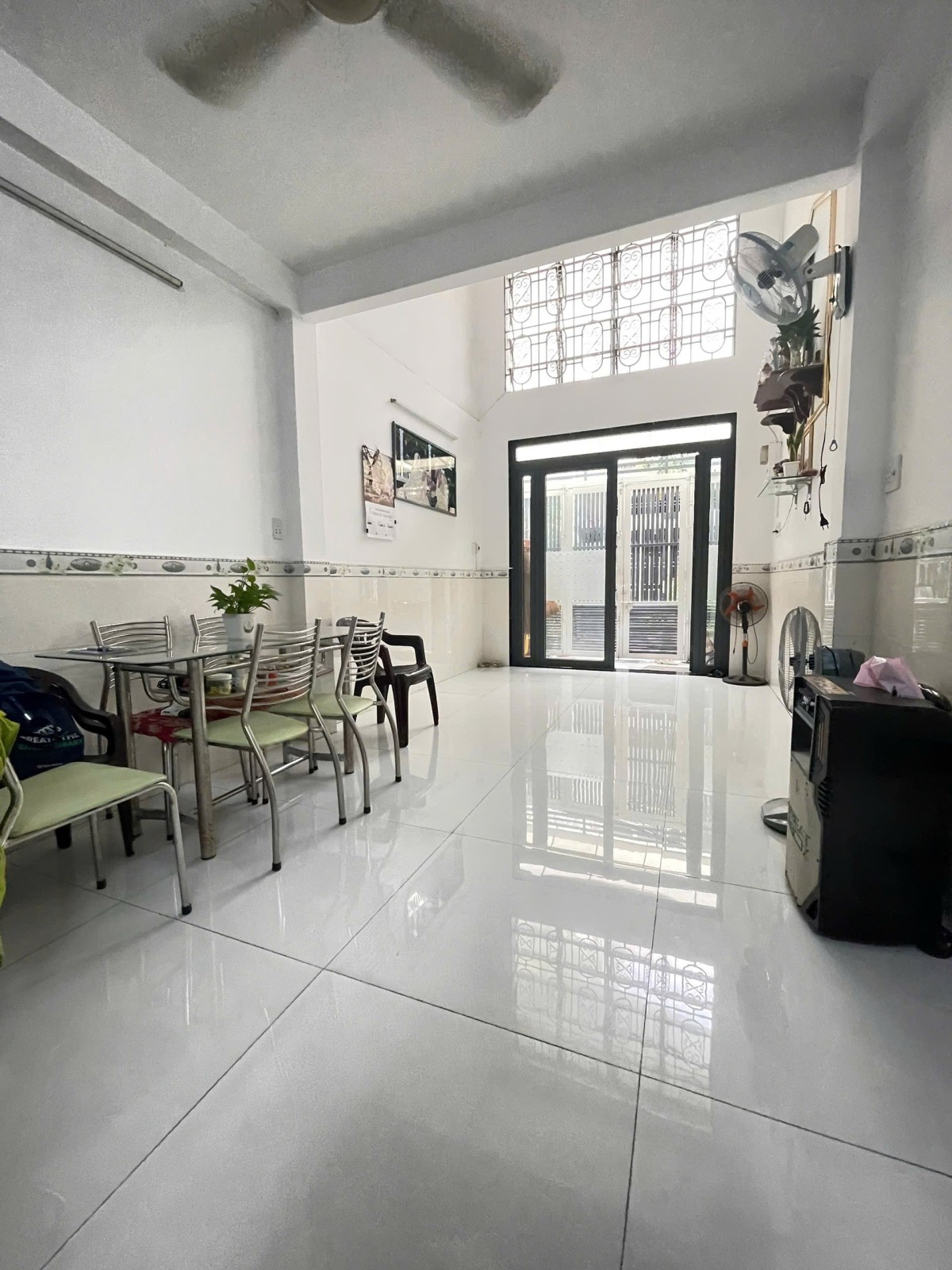  Bán nhà Trường Chinh, Phường 15, Tân Bình, Xe hơi, 4 tầng, chỉ 7,8 tỷ, 